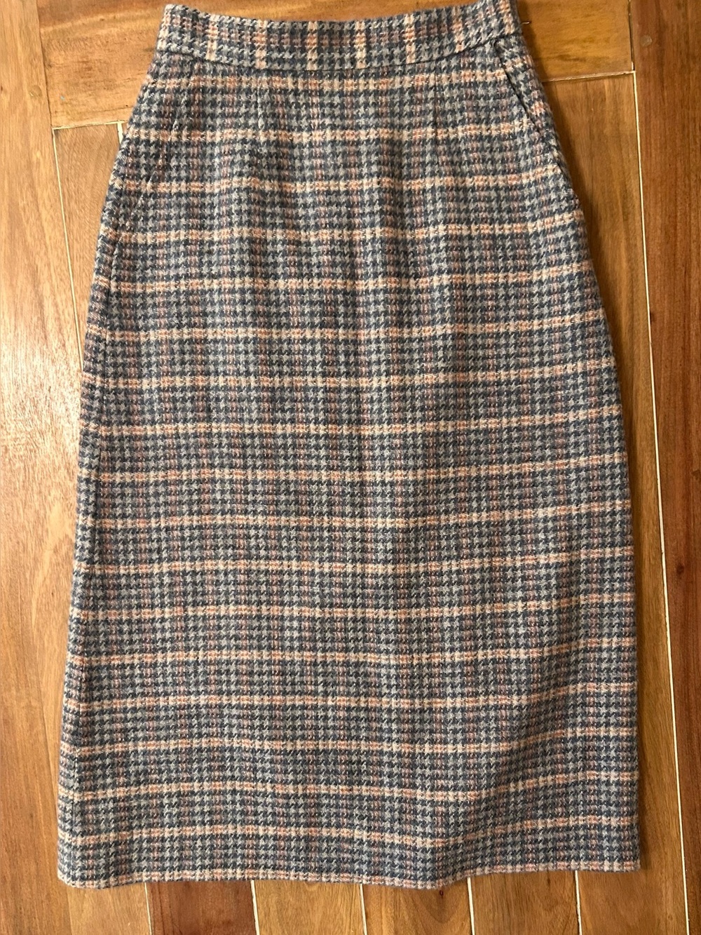 Brooks Brothers Navy and Taupe Plaid Midi Pencil Skirt